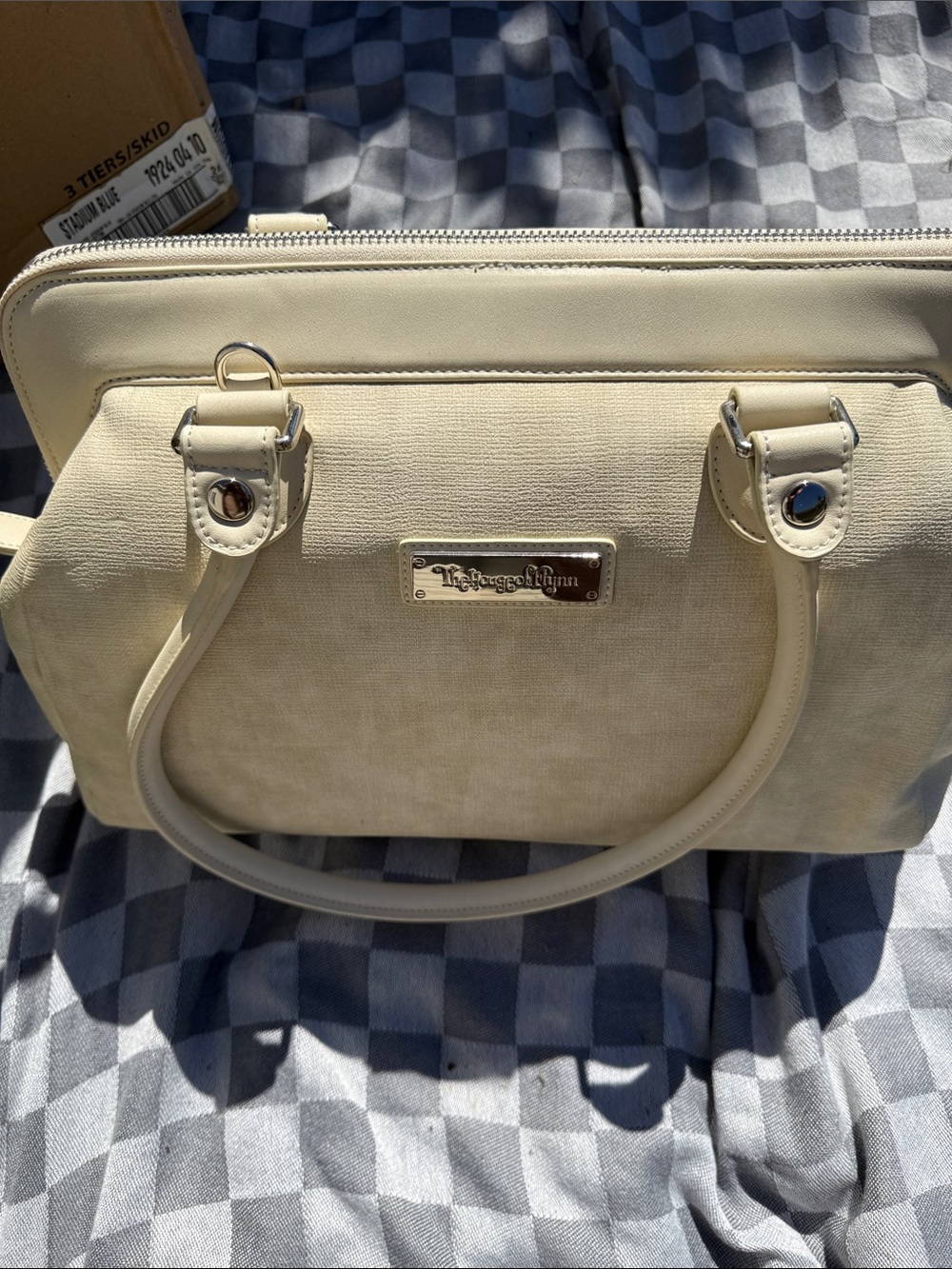 House of Flynn Cream Camera Bag with striped insert- Structured Top-Handle Case